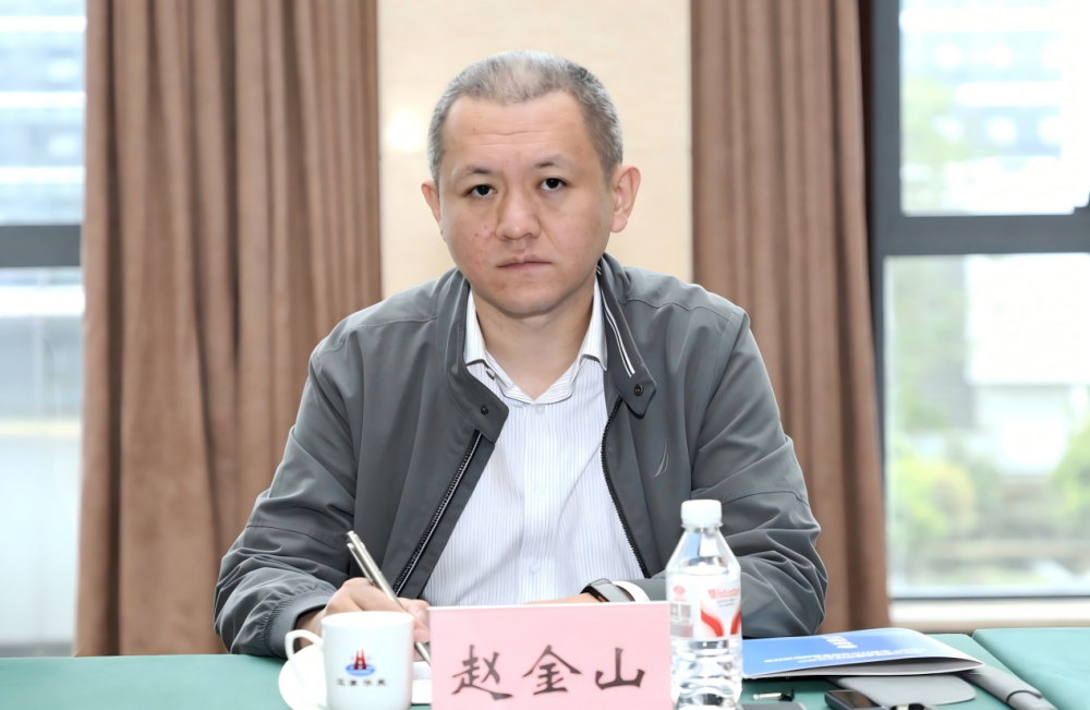 趙金山.png